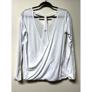 ALO Yoga White Long Sleeve Top